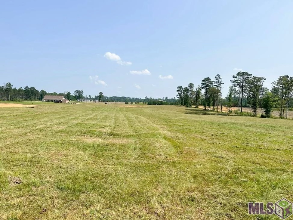 5010 La Hwy 63  