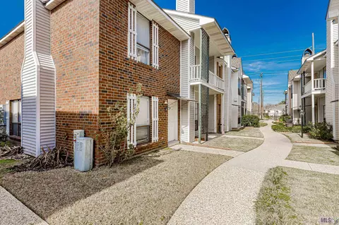 10926 Old Hammond Hwy #8, Baton Rouge, LA 70816