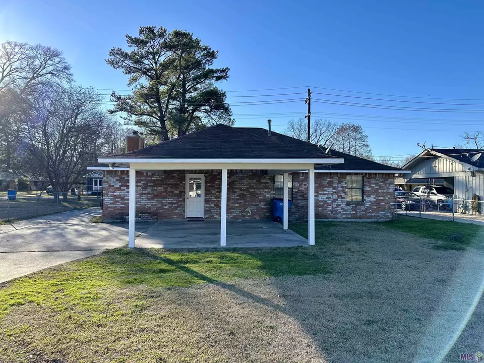 116 Saint Jude St, New Roads, LA 70760 21 Photos Movoto