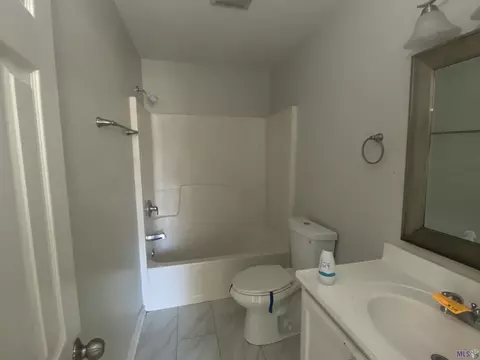 4381 Heath Dr, Baker, LA 70714 photo 8