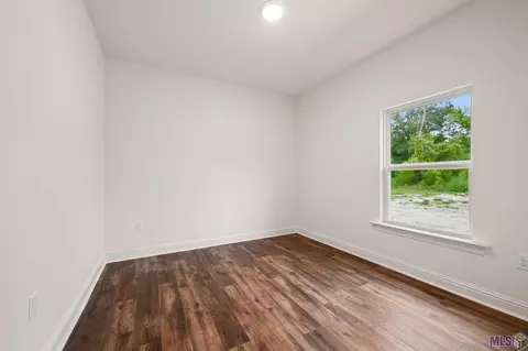 Bedroom - 14741 Carroll Ave, Walker, LA 70785 photo 2 of 3