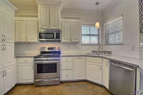 29615 Melanie St, Walker, LA 70785 photo 2