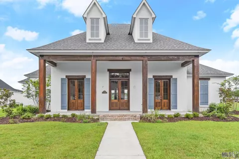 36283 Westin Ridge Dr, Geismar, LA 70734