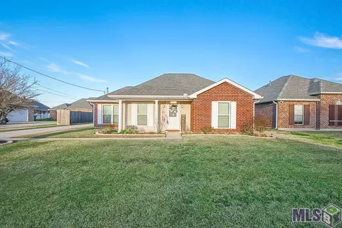620 N Ezidore Ave, Gramercy, LA 70052