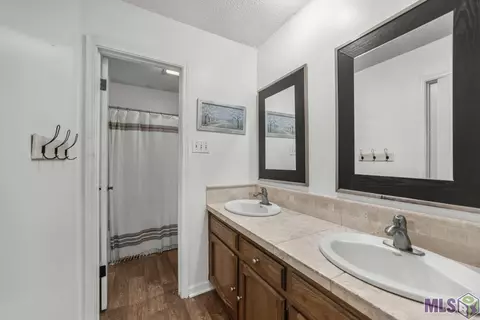 36790 Nicholas Dr, Walker, LA 70785 photo 11