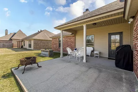 103 Constitution Dr, Lafayette, LA 70503 photo 9