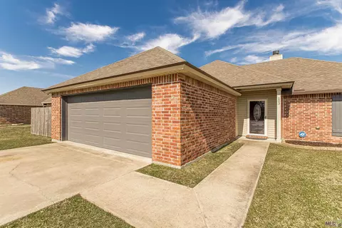 103 Constitution Dr, Lafayette, LA 70503 photo 3