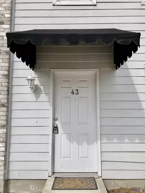 5141 Nicholson Dr #43B, Baton Rouge, LA 70820