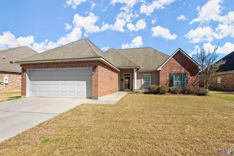 4746 Knight Dr, Zachary, LA 70791
