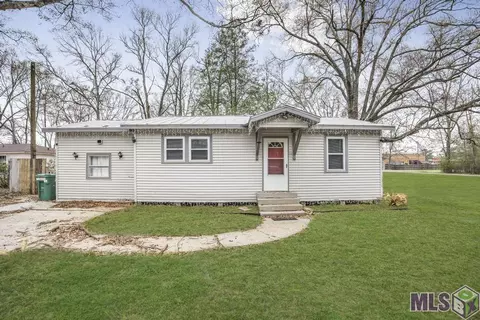 29781 Park St, Walker, LA 70785 photo 1