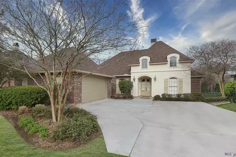 18663 Mossy Oak Ct, Prairieville, LA 70769