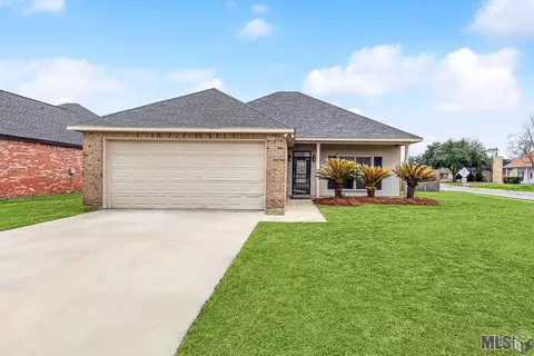 1133 Villa Dr, Baton Rouge, LA 70810