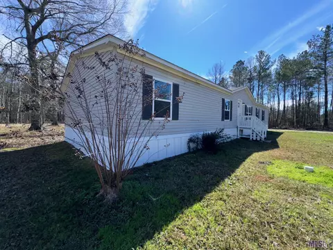 36570 N Walker Rd, Walker, LA 70785 photo 3