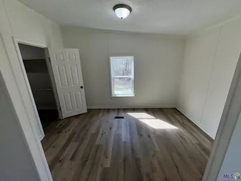 36570 N Walker Rd, Walker, LA 70785 photo 21
