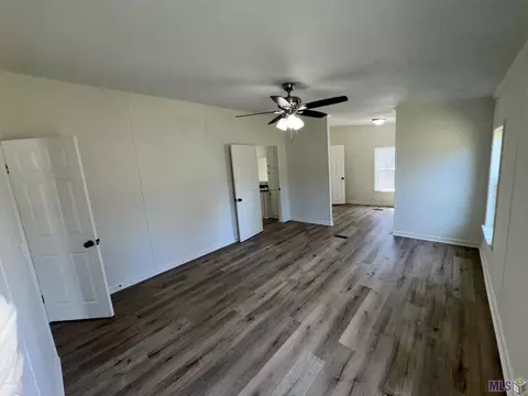 36570 N Walker Rd, Walker, LA 70785 photo 12