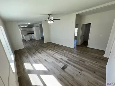 36570 N Walker Rd, Walker, LA 70785 photo 10
