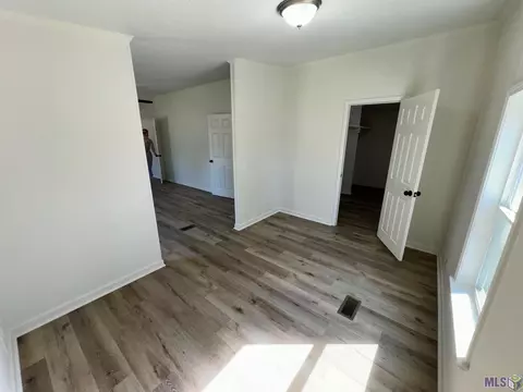 36570 N Walker Rd, Walker, LA 70785 photo 15