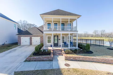 1102 Ambassador Ci, Zachary, LA 70791