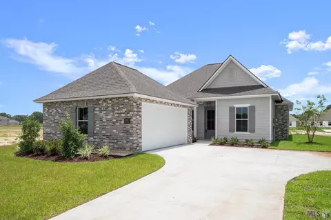 37419 Hereford St, Prairieville, LA 70769