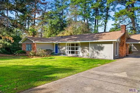 1617 Jewel St, Pineville, LA 71360