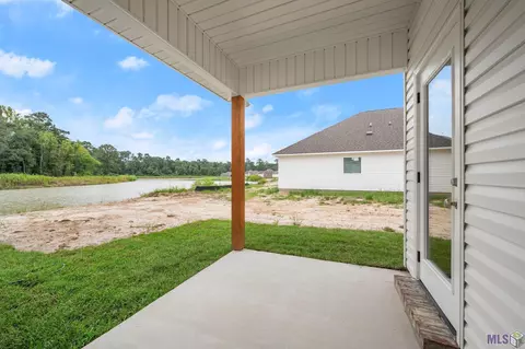 Exterior - 14651 Carroll Ave, Walker, LA 70785 photo 2 of 3