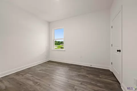 Bedroom - 14651 Carroll Ave, Walker, LA 70785 photo 2 of 3