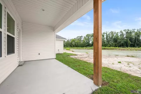 Exterior - 14681 Carroll Ave, Walker, LA 70785 photo 2 of 3