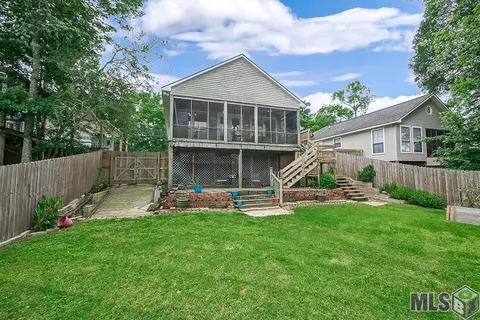 20956 Diversion Canal Rd, Maurepas, LA 70449