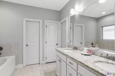 15418 Nova Ln, Walker, LA 70785 photo 11