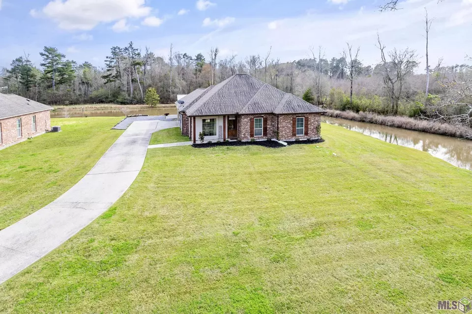  15418 Nova Ln, Walker, LA 70785 photo 3