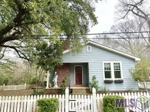 11523 Ferdinand St, Saint Francisville, LA 70775