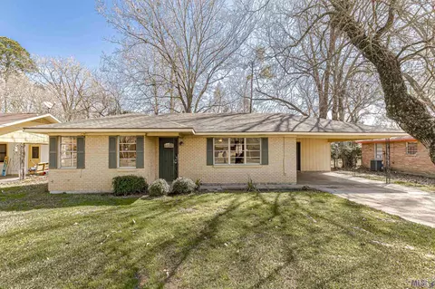 8382 Sharon Hills Blvd, Baton Rouge, LA 70811