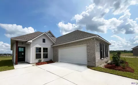 26051 Purdy Ave, Denham Springs, LA 70726