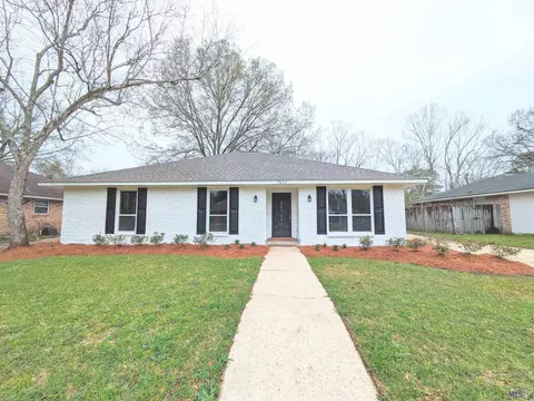 7423 Board Dr, Baton Rouge, LA 70817