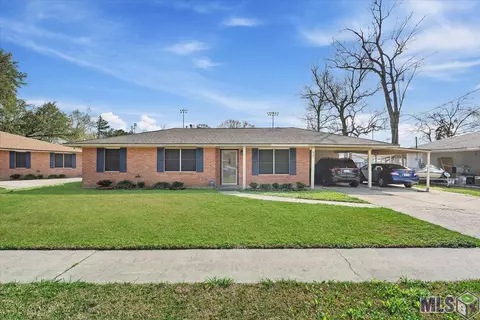 627 E Rome St, Gonzales, LA 70737