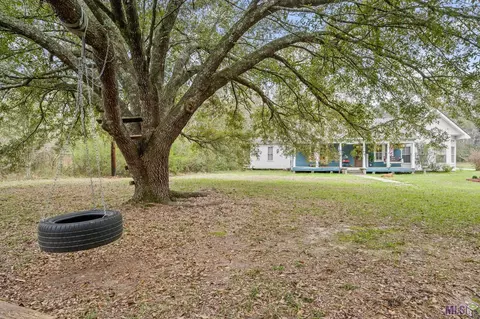 12498 Pendarvis Ln, Walker, LA 70785 photo 4