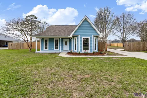 32841 Kirbywood, Walker, LA 70785
