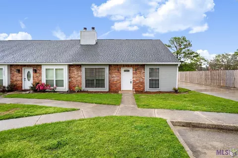 12485 Coursey Bl, Baton Rouge, LA 70816
