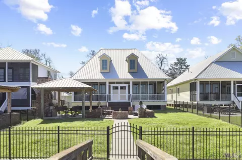 10517 Island Rd, Ventress, LA 70783