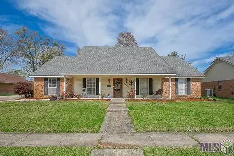 12627 Fairhaven Dr, Baton Rouge, LA 70815
