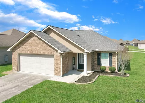 42450 Palmstone Ave, Prairieville, LA 70769