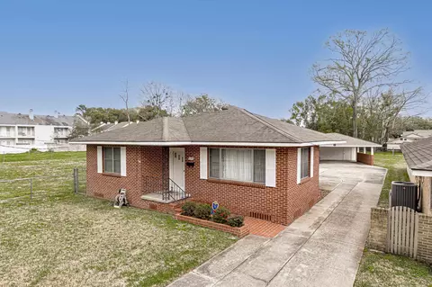 2190 Christian St, Baton Rouge, LA 70808