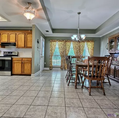 13360 Savannah Dr, Walker, LA 70785 photo 6