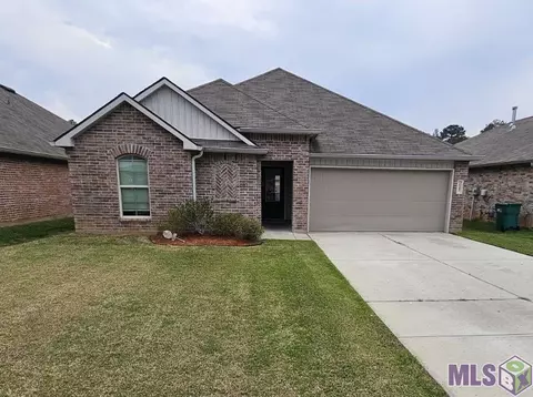 28457 Evangeline Ln, Albany, LA 70711