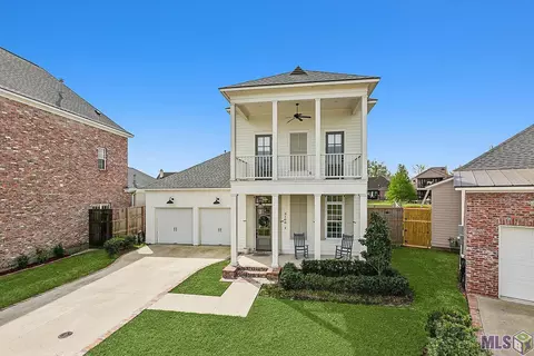 3166 Veranda Lakes Dr, Baton Rouge, LA 70810