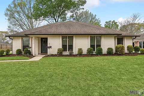 6112 Tennyson Dr, Baton Rouge, LA 70817