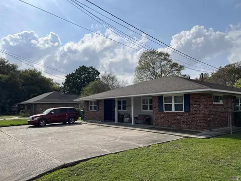 58106 58108 Canal St, Plaquemine, LA 70764