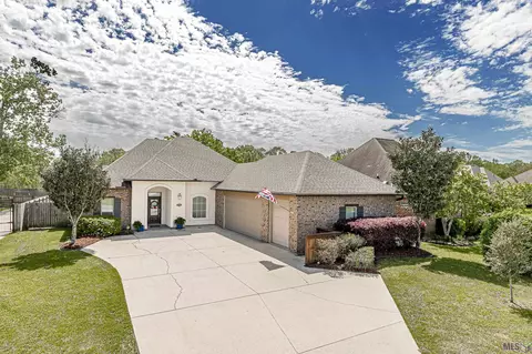 39230 Violet Ave, Prairieville, LA 70769