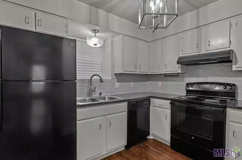 1755 College Dr # 226, Baton Rouge, LA 70808