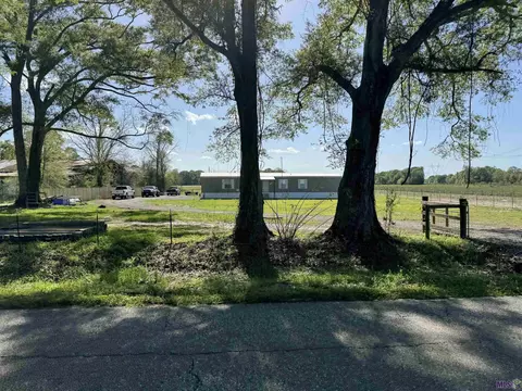 13180 La Hwy 76, Maringouin, LA 70757